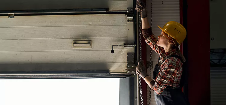 Addressing Common Garage Door Stoppage Issues in Texas City, TX